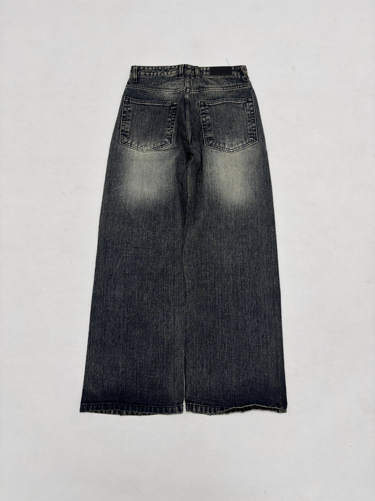 SEMI PATCH BAGGY