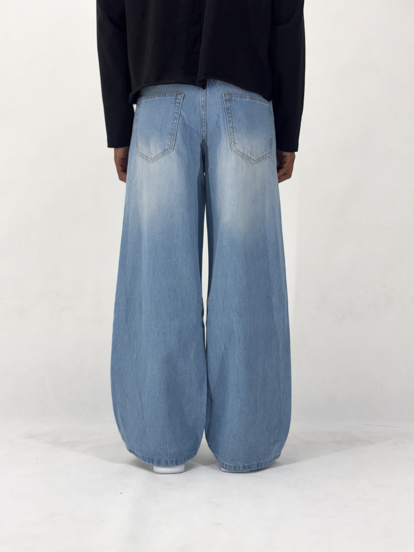 LIGHT WASHED BLUE WIDE