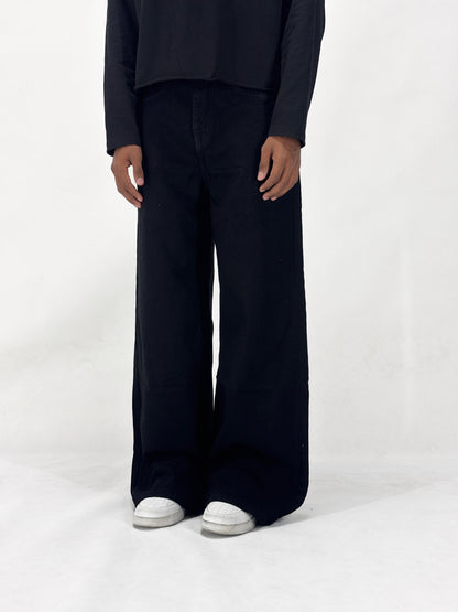 JET BLACK WIDE