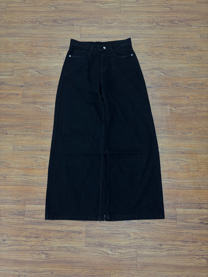 JET BLACK WIDE