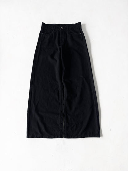 BLACK WIDE