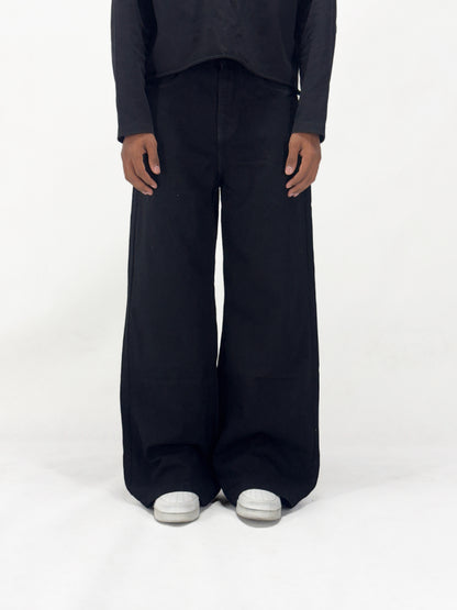 JET BLACK WIDE